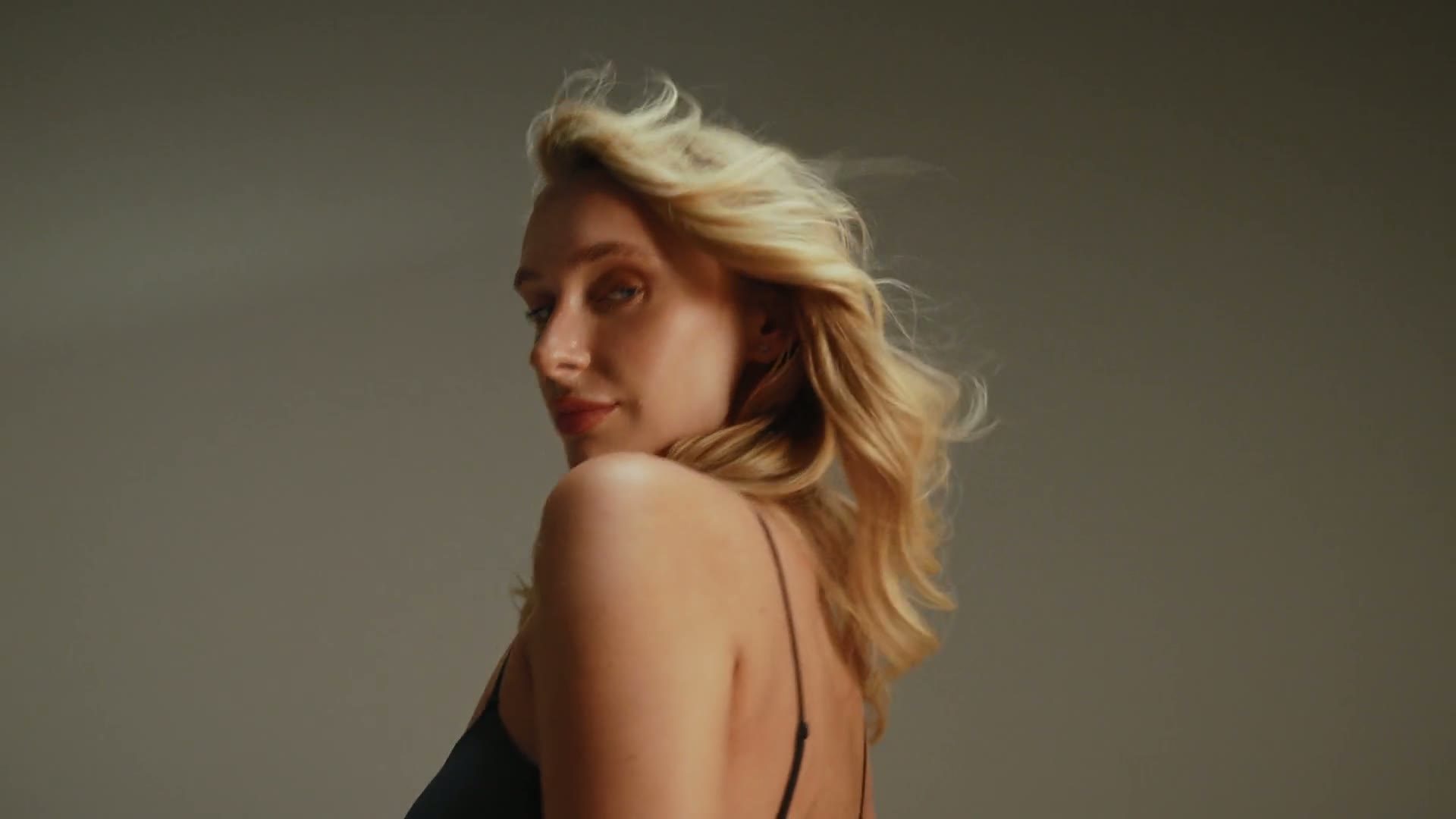 Widescreen beauty product campaign film